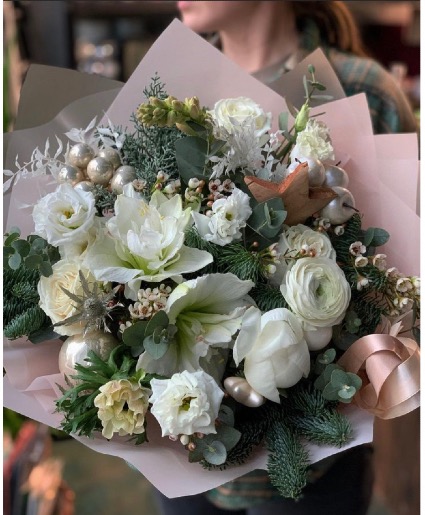 Ever Green & Ivory Bouquet  