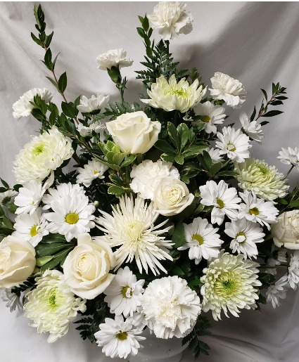 WHITE WONDER TRIBUTE...all flowers whites (Will only substitute if any of the flowers are out of stock)
