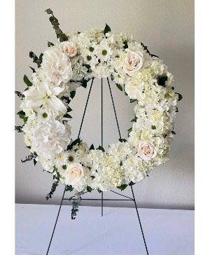 White Wreath Display 