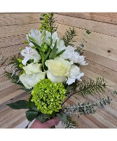 Whites and Greens Bouquet