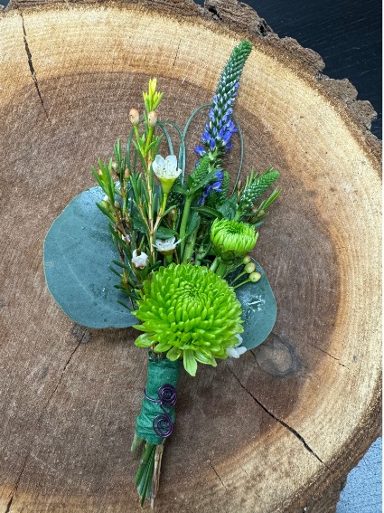 Wild Garden Boutonniere