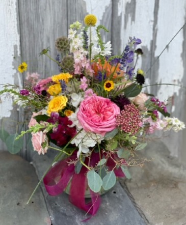 Wildflower Love  in Pettisville, OH | Weeping Willow Florist