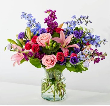 Wildflower Meadows Vase Arrangement in Chatham, NJ | SUNNYWOODS FLORIST