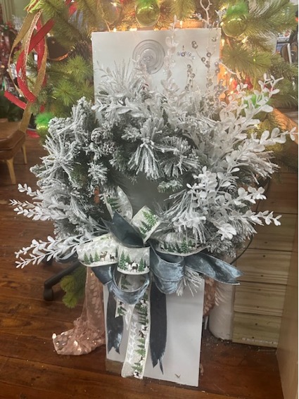 winter glow wreath Decor