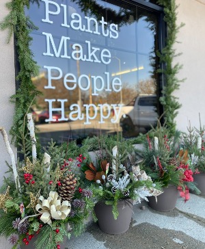 PreOrder Winter Porch Pot 