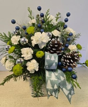 Winter Queen  NFS-C14 Ceramic keepsake