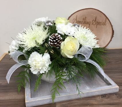 Winter Splendour Christmas centrepiece