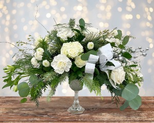 Winter Whispers Centerpiece