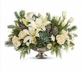 Winter Wilds Centerpiece Christmas Centerpiece