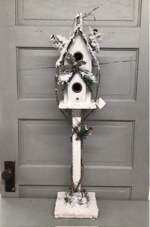 Winter Wood Birdhouse  