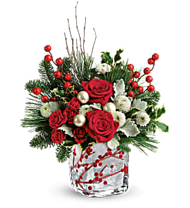 Winterberry Kisses Arrangment