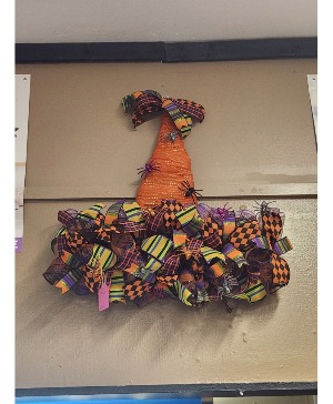 Witch's Hat Wreath Gift