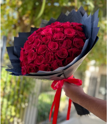 With Love in Bakersfield, CA | Valley Blooms Florist With Love in Bakersfield, CA | Valley Blooms Florist