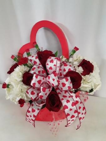 With Love Valentine in Immokalee, FL | B-HIVE FLOWERS & GIFTS With Love Valentine in Immokalee, FL | B-HIVE FLOWERS & GIFTS