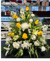 With sympathy Vase arrangement