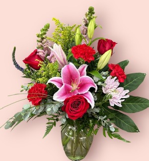 wondrous blooms Vase Arrangement