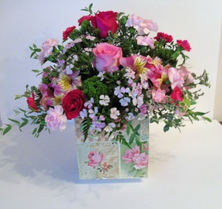 Wood Box Keepsake Fresh Flowers/Birthday
