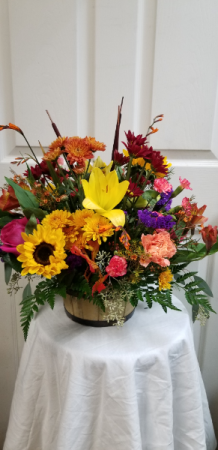 Wood centerpiece
