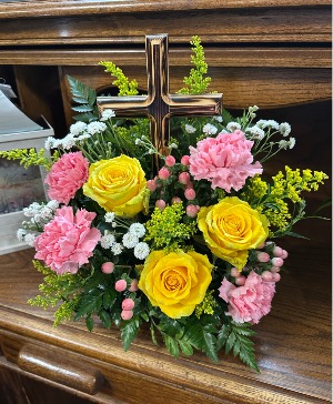 Wooden Cross Arrangment 