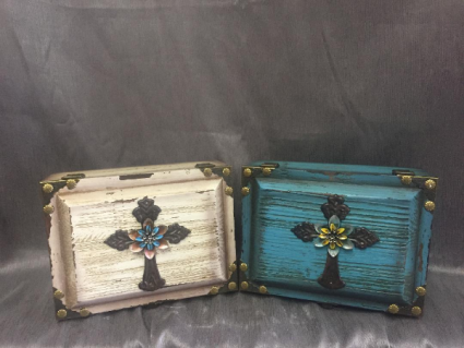WOODEN MEMORY BOX (NEW ITEM)