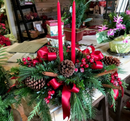 Woodland Christmas Centerpiece