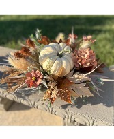 Woodsy Beige Silk Silk Arrangement 