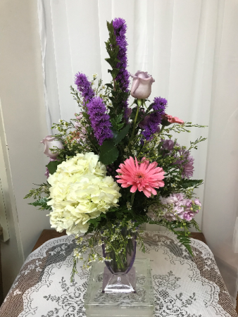 Wow Mom All around arrangement - colors may vary