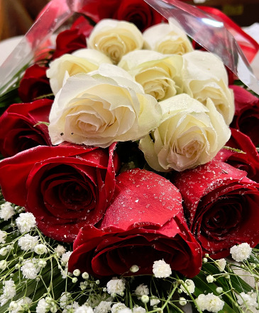 Wrapped Handheld Flowers Designer's Choice in Sparta, NC | SPARTA FLORIST