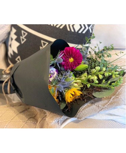 Hollie's Wrapped Market Bouquet Cut Fresh Flowers