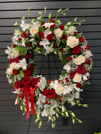 Wreath of Love Symapthy in Bridgewater, MA | Pillsbury Florist at Studio 27 Flowers Wreath of Love Symapthy in Bridgewater, MA | Pillsbury Florist at Studio 27 Flowers