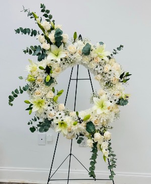 Wreath white stand  