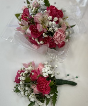 Wrist corsage and Boutonniere Wrist corsage and Bout