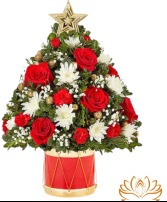CHRISTMAS TREE FLORAL FANTASY (STAR) (Vase may change)