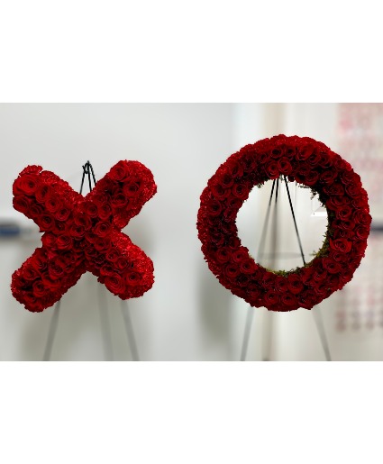 XO Memorial Funeral Spray