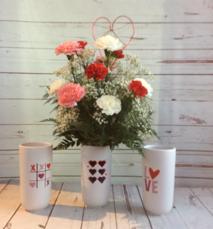 XOXO Carnation Vase