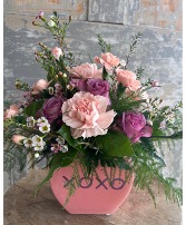 XOXO Conversation Heart Valentines Arrangement