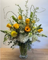 Yellow and White Delight Vase Arrangement 