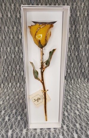 Yellow Diamond Gold Dipped Rose 