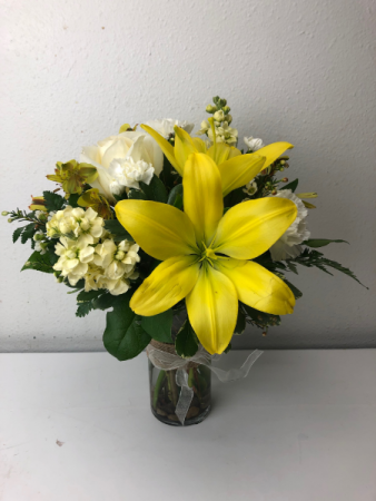Yellow Reflections of Love Vase Arrangement