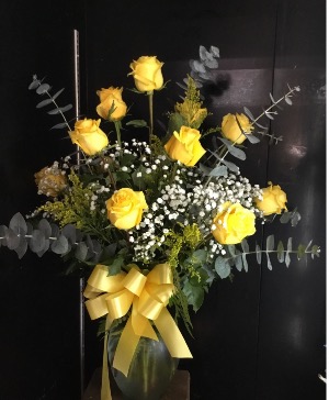 Yellow Roses  Vase Arrangement 