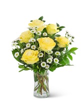 Yellow Roses with Daisies Flower Arrangement