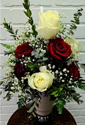 The Yeti Rose Arrangement