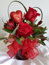 Young Love Bud Vase Design