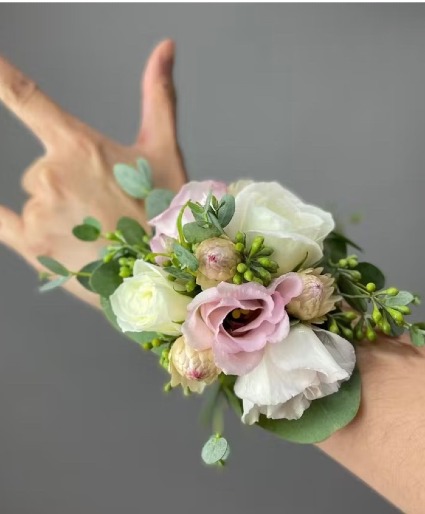 Your Choice Custom Corsage Pin on or wrist corsage