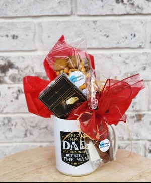 YOU'RE THE MAN DAD COFFEE MUG Candy and Gift Bouquet