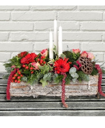 Yule Log  in Kirtland, OH | Kirtland Flower Barn