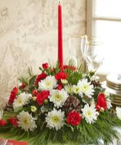 Yule love this Christmas centerpiece