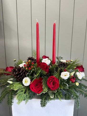 Yuletide Glow  in Frisco, TX | PATTI ANN'S FLOWERS